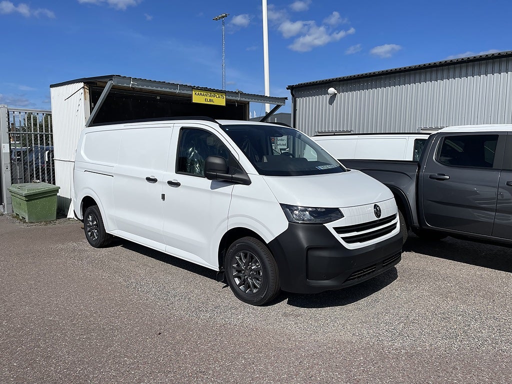 Volkswagen Transporter T7 L2 TDI 150hk Aut Lagerbil