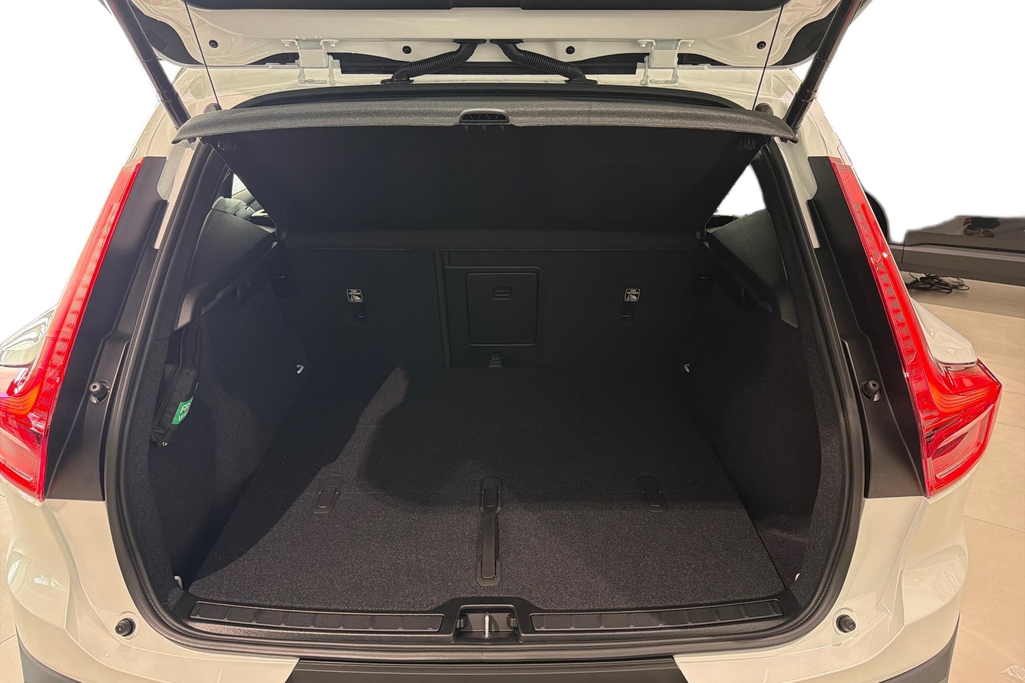 Volvo EX40 Ext 2027, bild 7/10