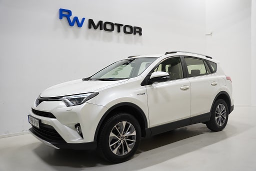 Toyota RAV4 Hybrid 2.5 Dual AWD Active B-kamera Drag Rattvärme BT