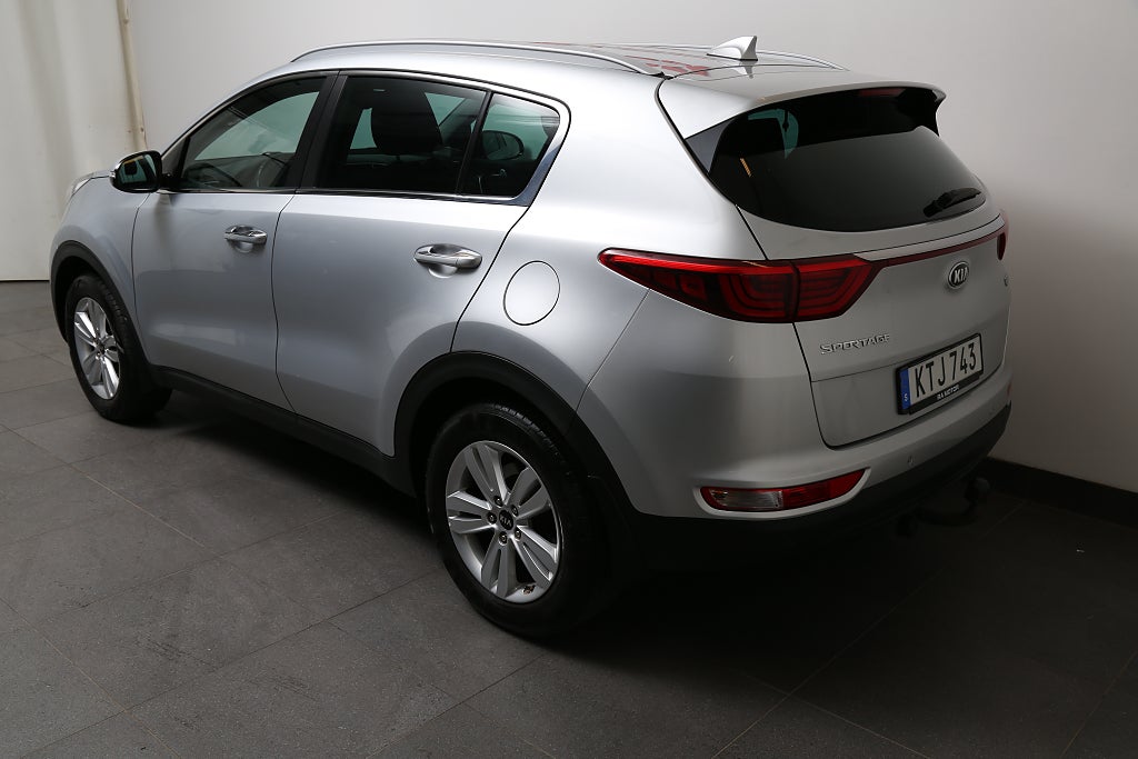 Kia Sportage 1,7 CRDi 115hk Advance Navi Kamera Drag