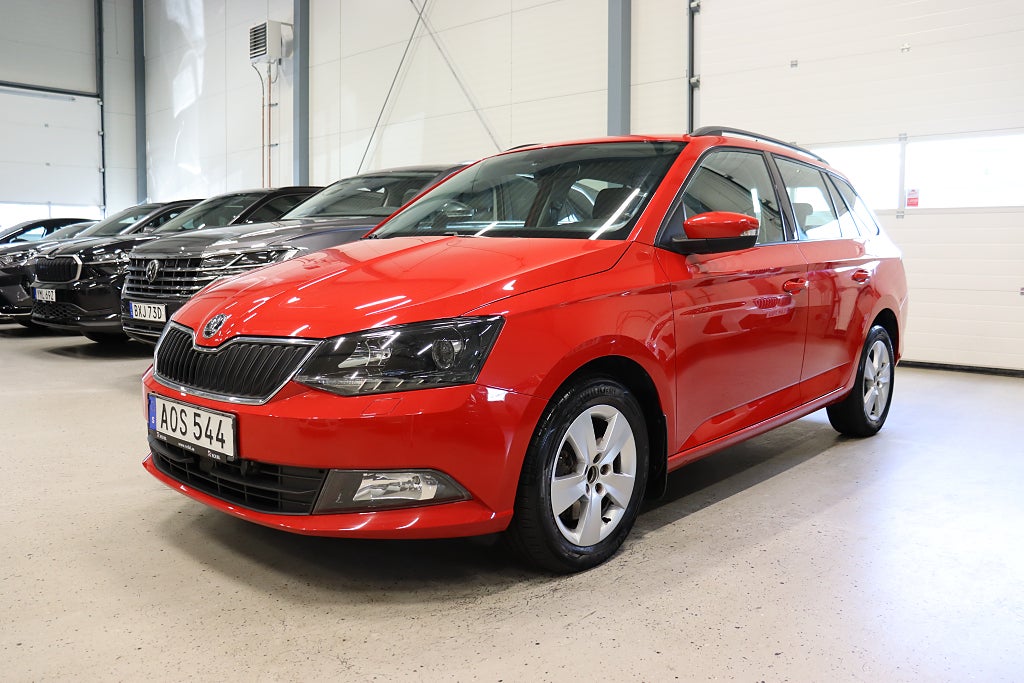Skoda Fabia Kombi 1.2 TSI Style P-Sensor Keyless Värmare 110hk