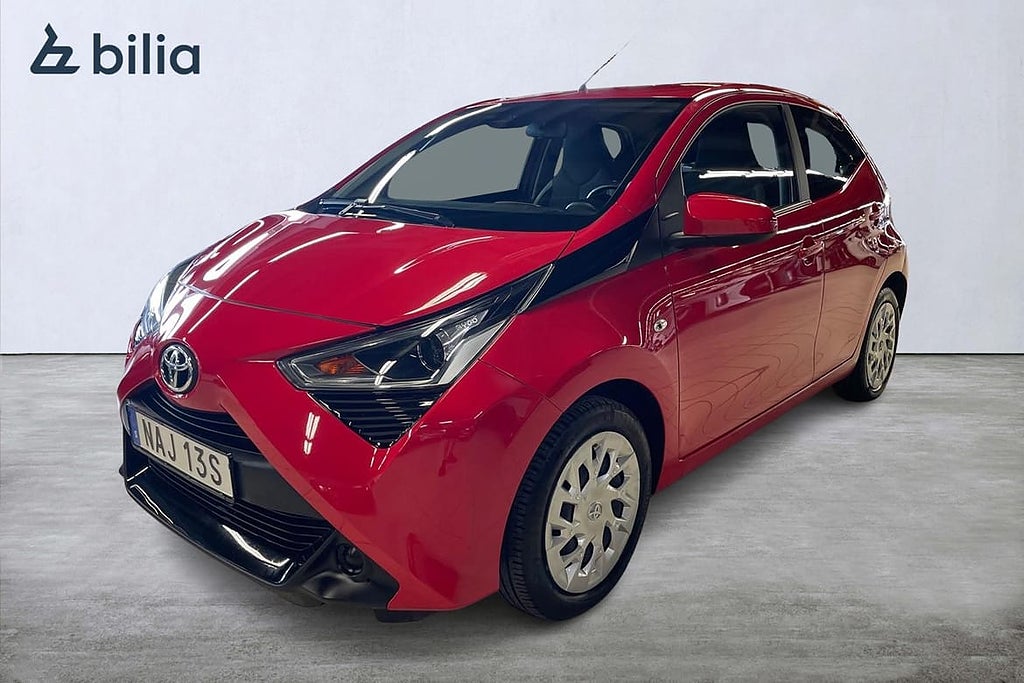 Toyota Aygo 1,0 5D MAN X-PLAY