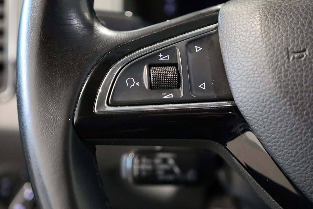Skoda Karoq 2,0 TDI 150hk 4x4 Businessline Värmare Drag 2019