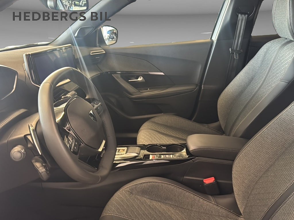 Peugeot 2008 Allure 1.2 PureTech 130HK AUT thumbnail