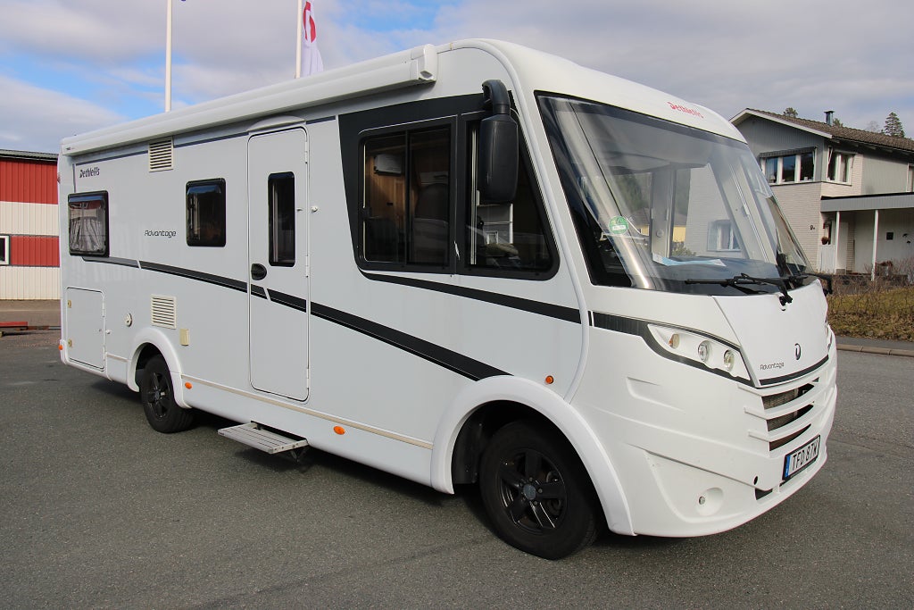 Dethleffs Advantage 6611  Låga enkelsängar 1 Års garanti 3500 kg