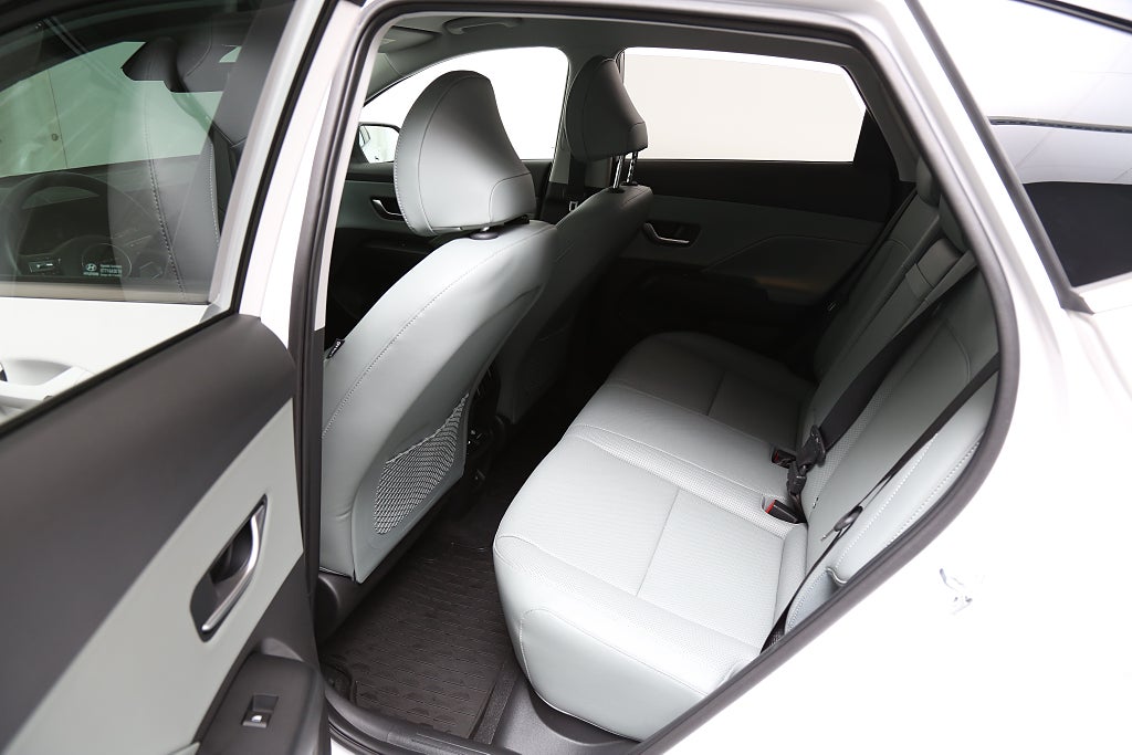 Hyundai Kona EV Long Range Advanced | Head-up 360-kamera Tvåtonslack 2024