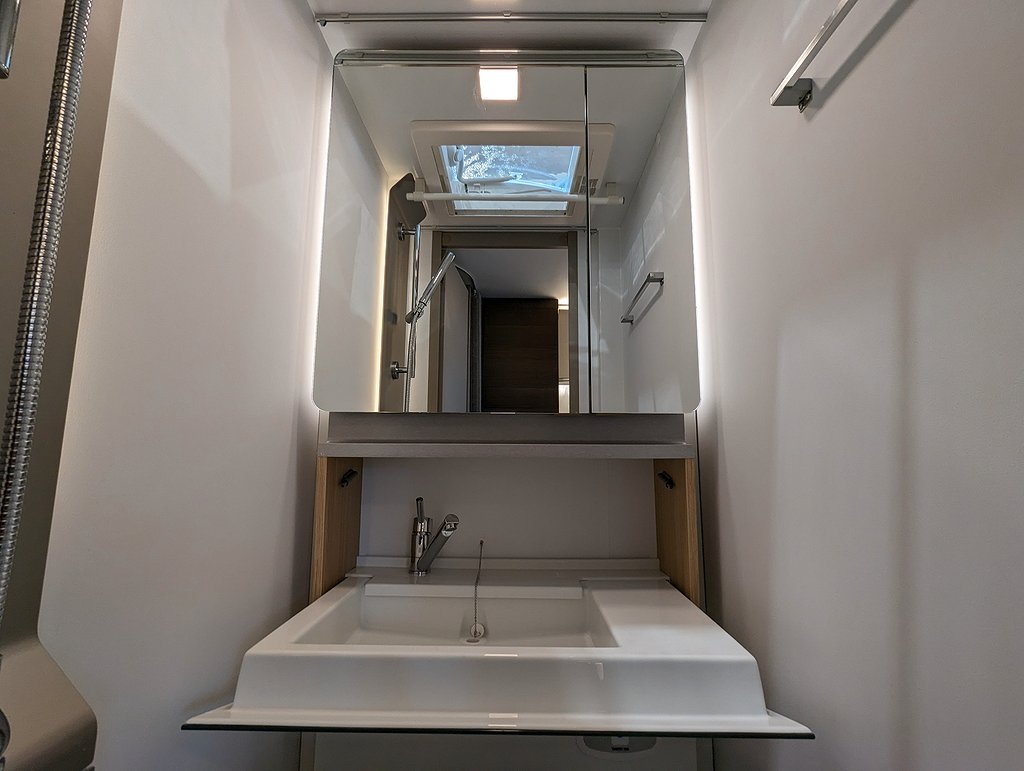 Adria Alpina 763 UK / Kampanj / 3.260kr/mån / Vi tar inbyte - Adria