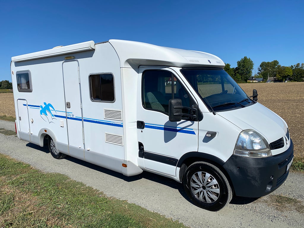 Knaus Sky Ti 650 Enkelsängar/ Solceller
