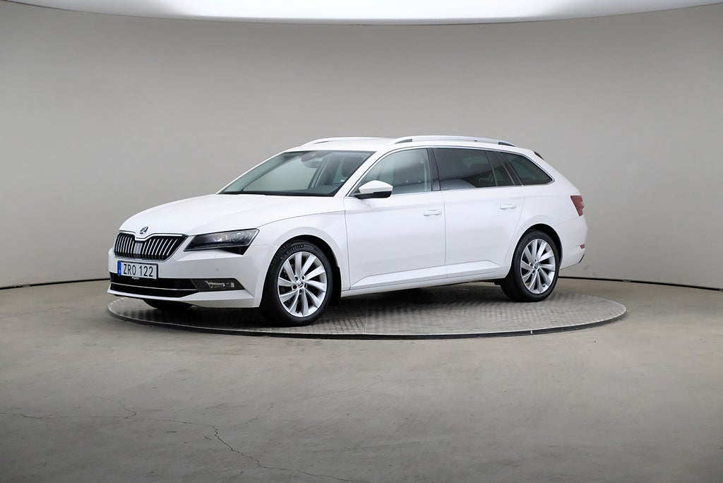 Skoda Superb TDI 150hk Style DSG Läder Cockpit Värmare