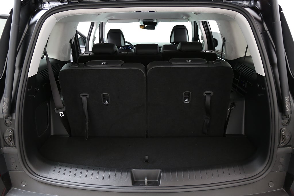 Hyundai Santa Fe 4WD Advanced Plug-in hybrid 7-sits fd. demo 2025