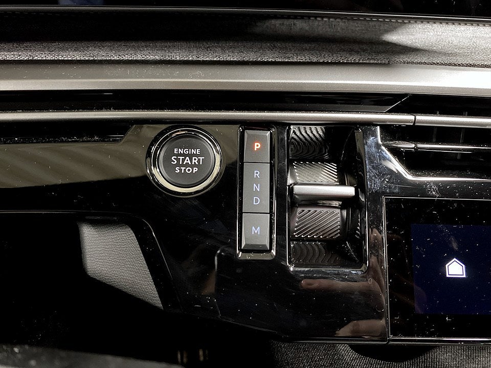 Bild på Peugeot 5008 GT Hybrid 145hk Aut - 7-SITS, EL-BAKLUCKA