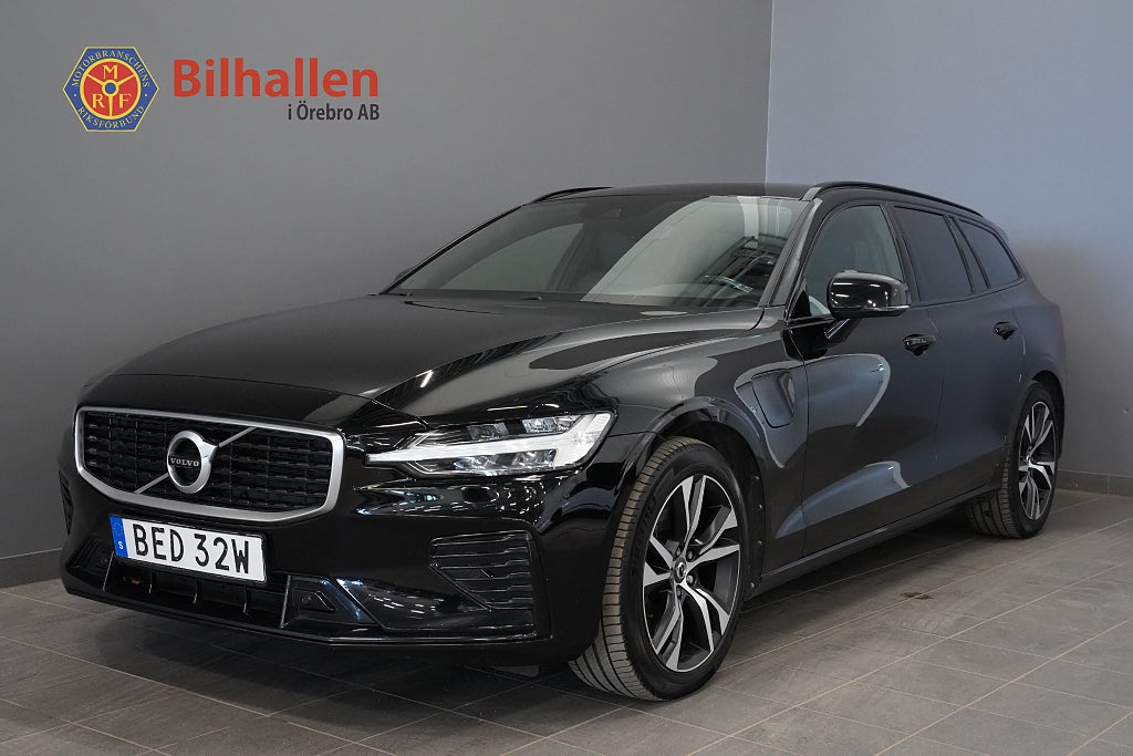 Volvo V60 Recharge T6 AWD R-Design /VoC Kamera Harman Läder