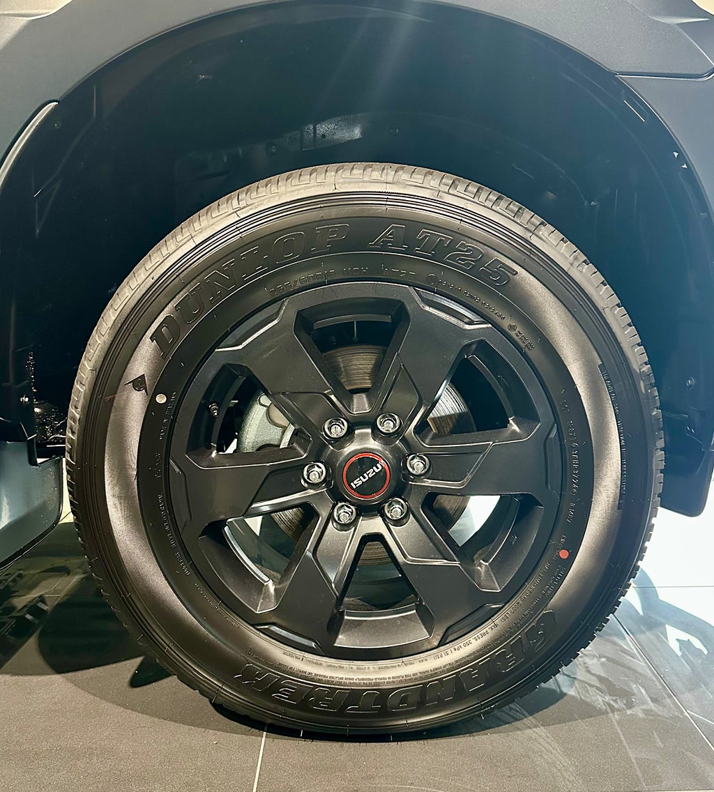 Isuzu D-Max XRX Double Cab CNG Låg skatt MetBox Hundkåpa - bild 14