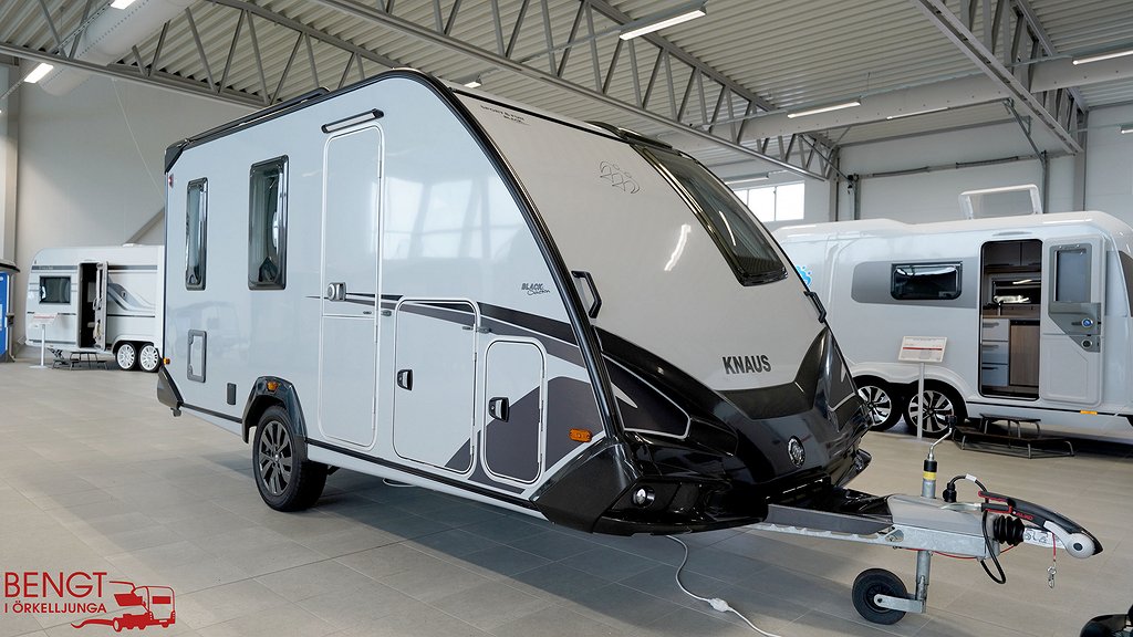 Knaus Sport and Fun Black Selection 480 QL