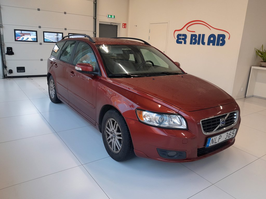 Volvo V50 1.8 Flexifuel Momentum attr_defs.Euro 4