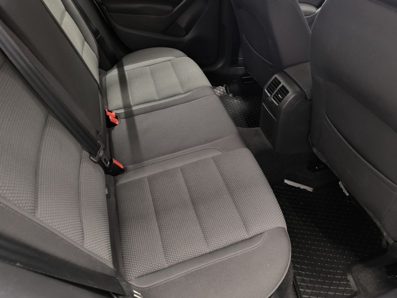Volkswagen Golf 2011, bild 7/37