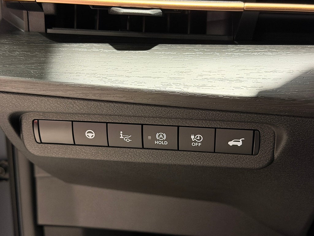 Nissan Ariya 87 kWh EVOLVE e-4ORCE LAGERBIL 2024