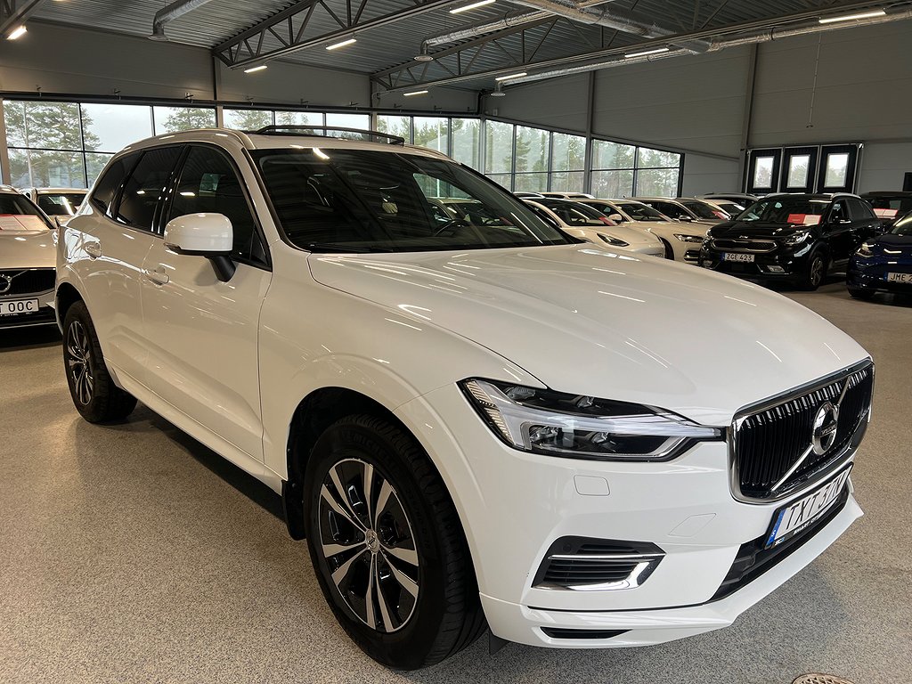 Volvo XC60 Recharge T8 AWD Geartronic Kamera Drag Panorama