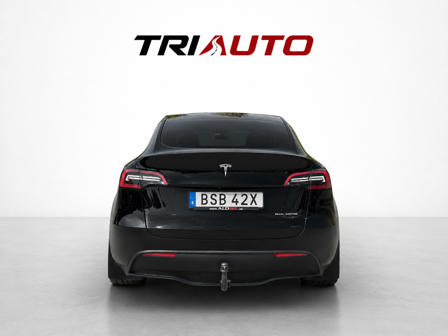 Tesla Model Y 2022, photo 5/45