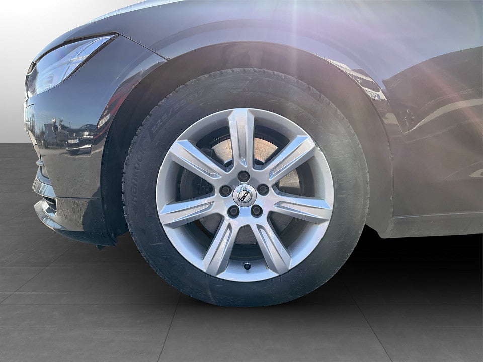 Bild på Volvo V90 Business D3 150hk Aut CARPLAY DRAG