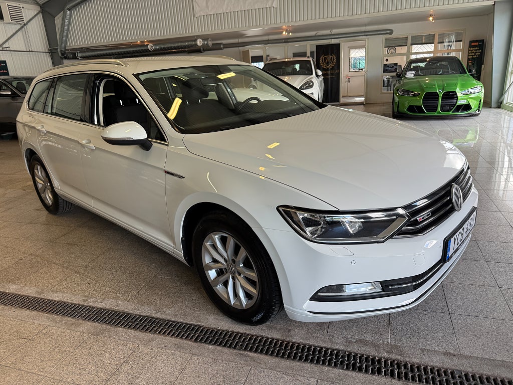 Volkswagen Passat SC 1.4 TSI 150 4Motion 2 ägare Låg skatt Kamera Drag