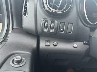 Transportbil - Skåp Renault trafic 21 av 22