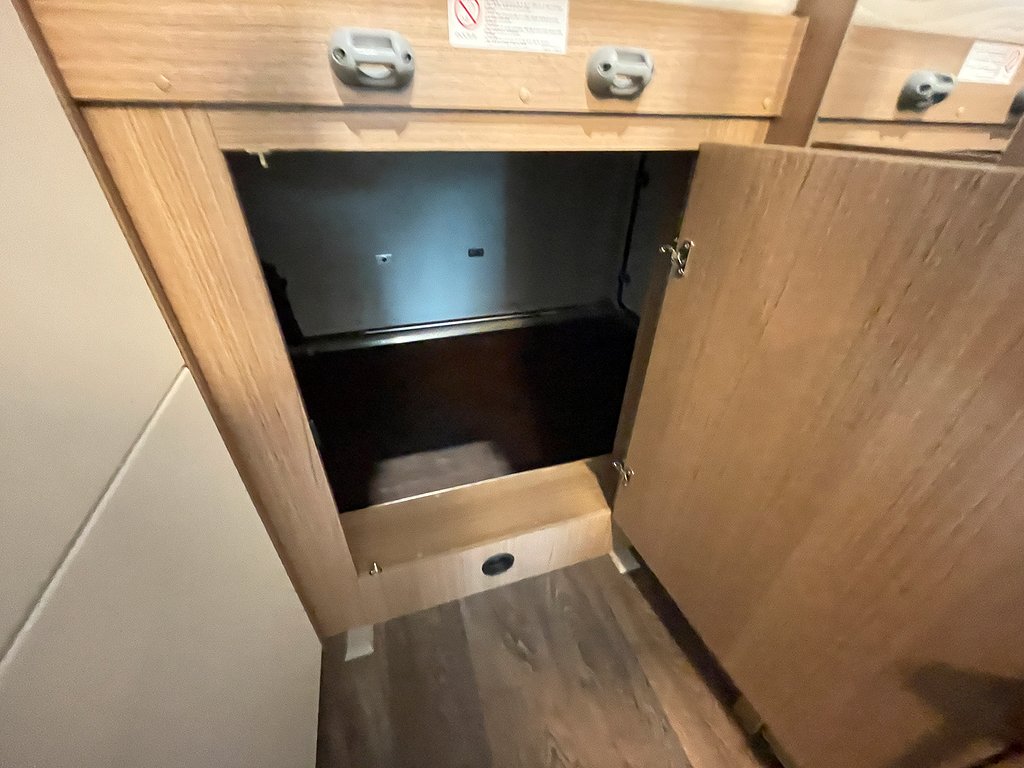 Carado A 464 / B-kort / 6 bältade / 6 Sovplatser /4495kr/mån - Carado