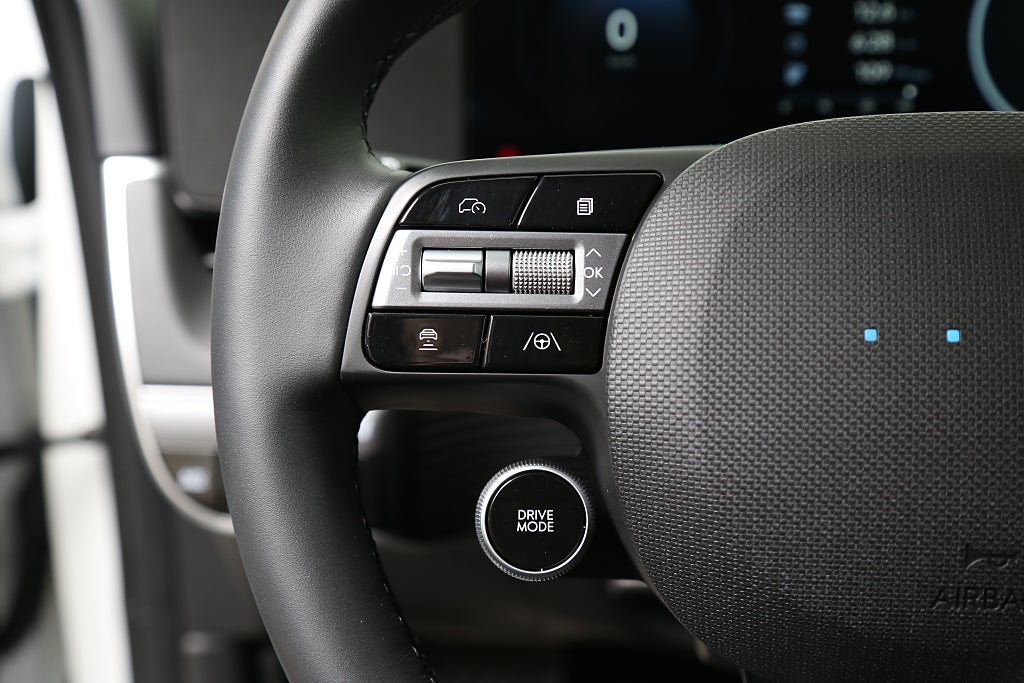 Hyundai IONIQ 5 Advanced 84 kWh AWD Facelift | 360 kamera skinn HUD 2025