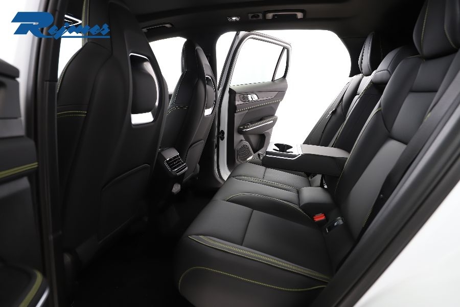 Lynk & Co 01 More PHEV 2025, bild 7/71