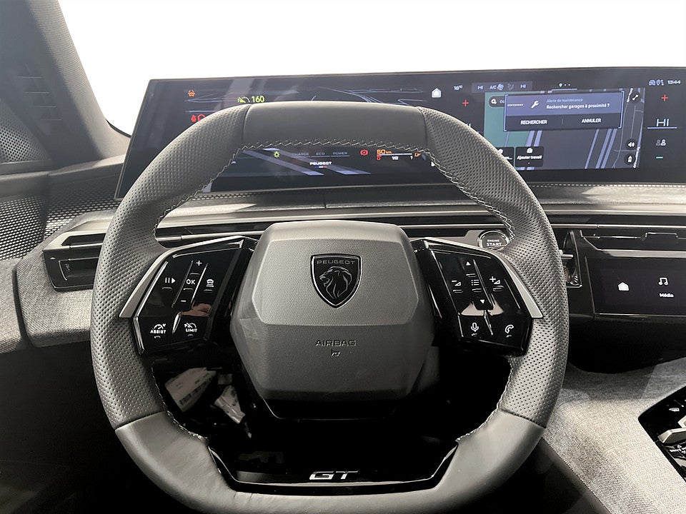 Bild på Peugeot 5008 GT Ultimate Hybrid - OMGÅENDE LEVERANS!