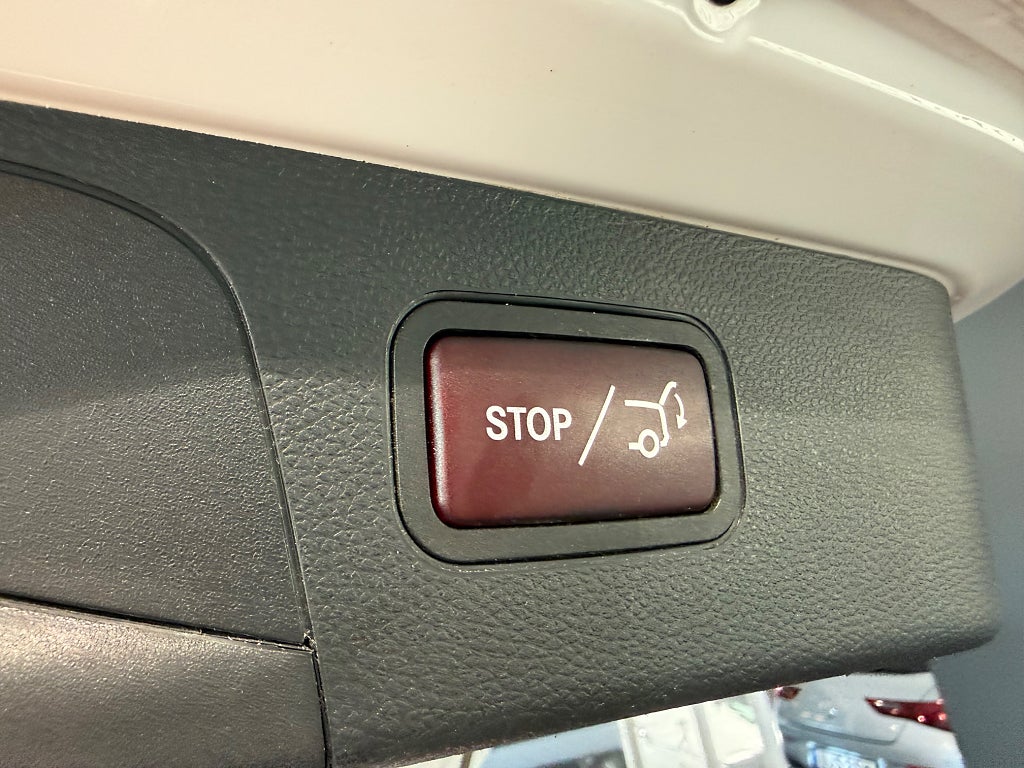 Mercedes-Benz GLC 220 d 4MATIC AMG Värmare Glastak Burmester - bild 14