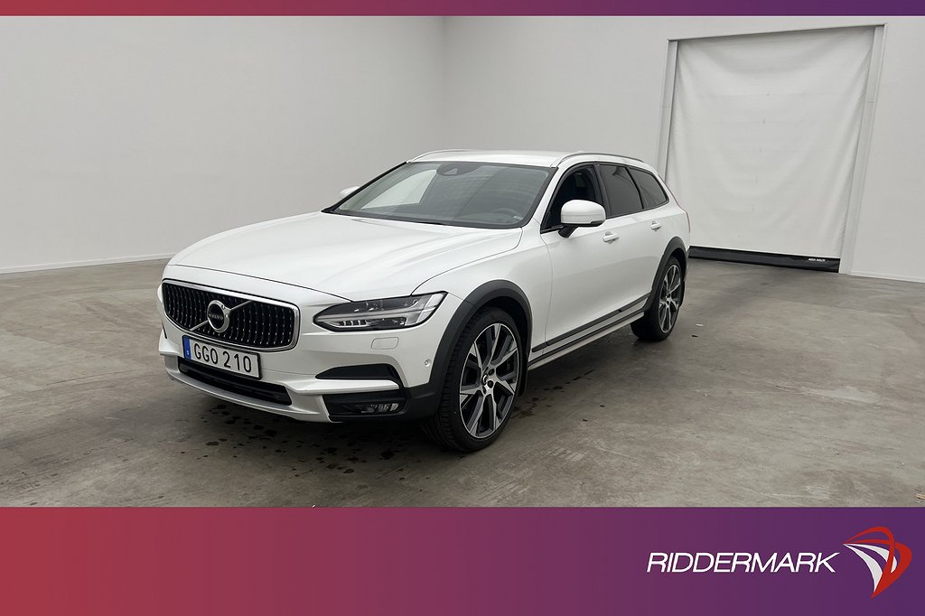 Volvo V90 Cross Country D4 AWD Momentum VOC Värm Kamera Drag