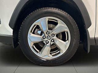 Toyota RAV4 Hybrid AWD Executive Drag Kamera MoK Skinn S/V-hjul – bild 14