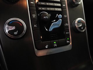 SUV Volvo XC60 21 av 23