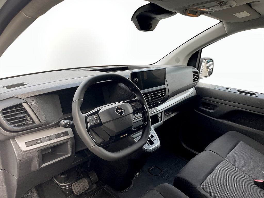 Bild på Opel Vivaro BlueHDi 150hk Aut L2 - Avdragbar moms