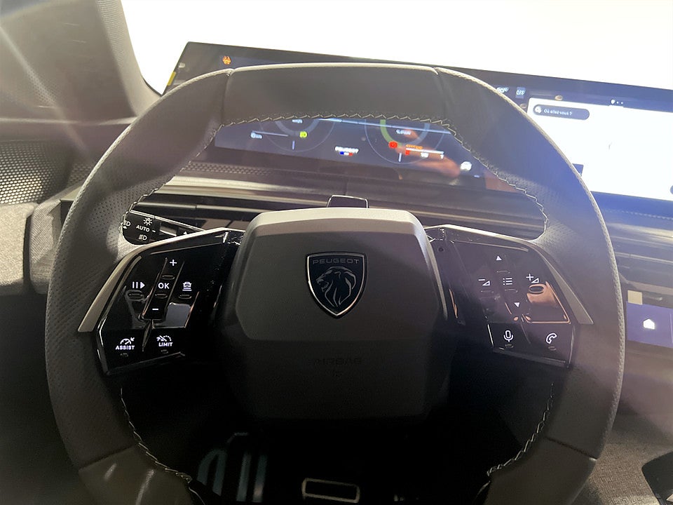 Bild på Peugeot 3008 Edition Hybrid - OMGÅENDE LEVERANS!