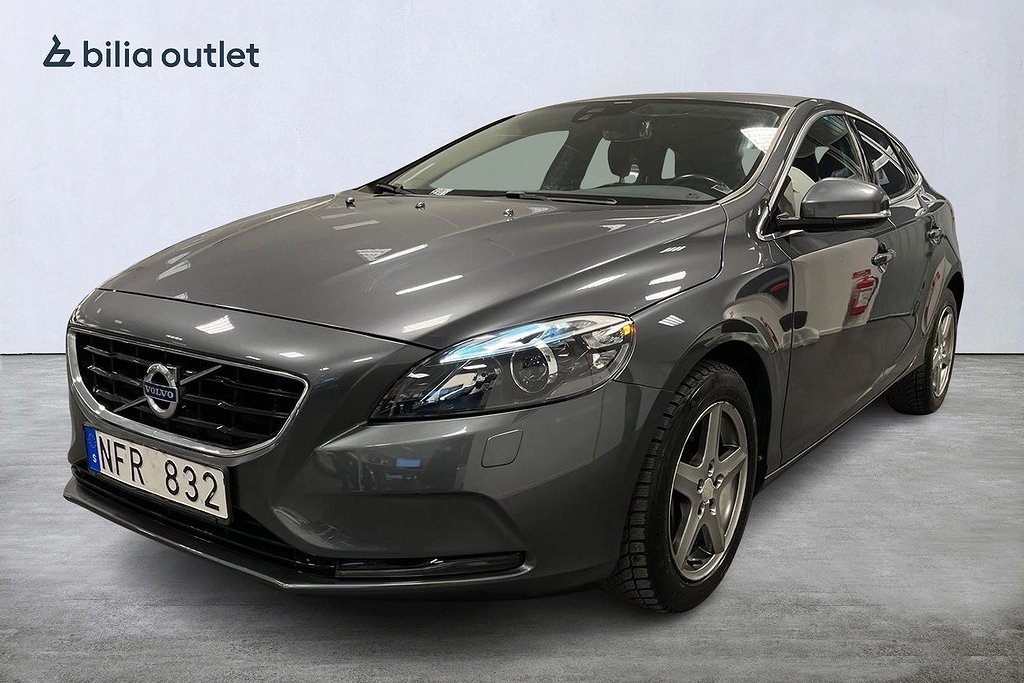 Volvo V40 D3 150 hk Backkamera Värmare Kamrem bytt 10/8