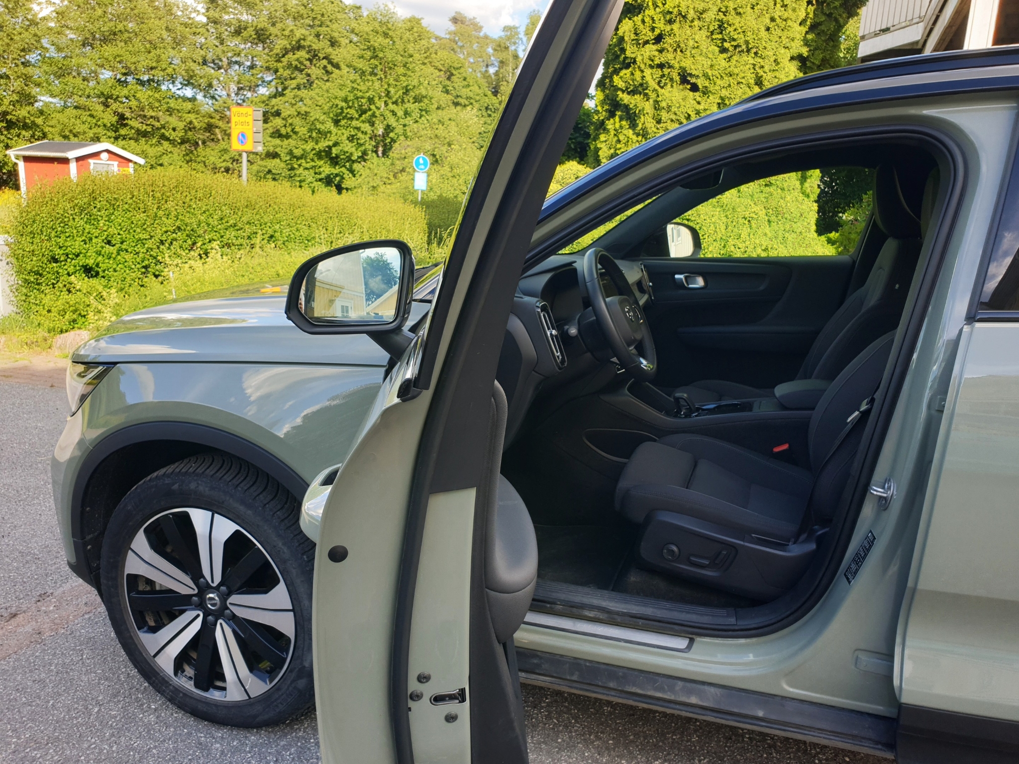Volvo XC40 2023, bild 2/72