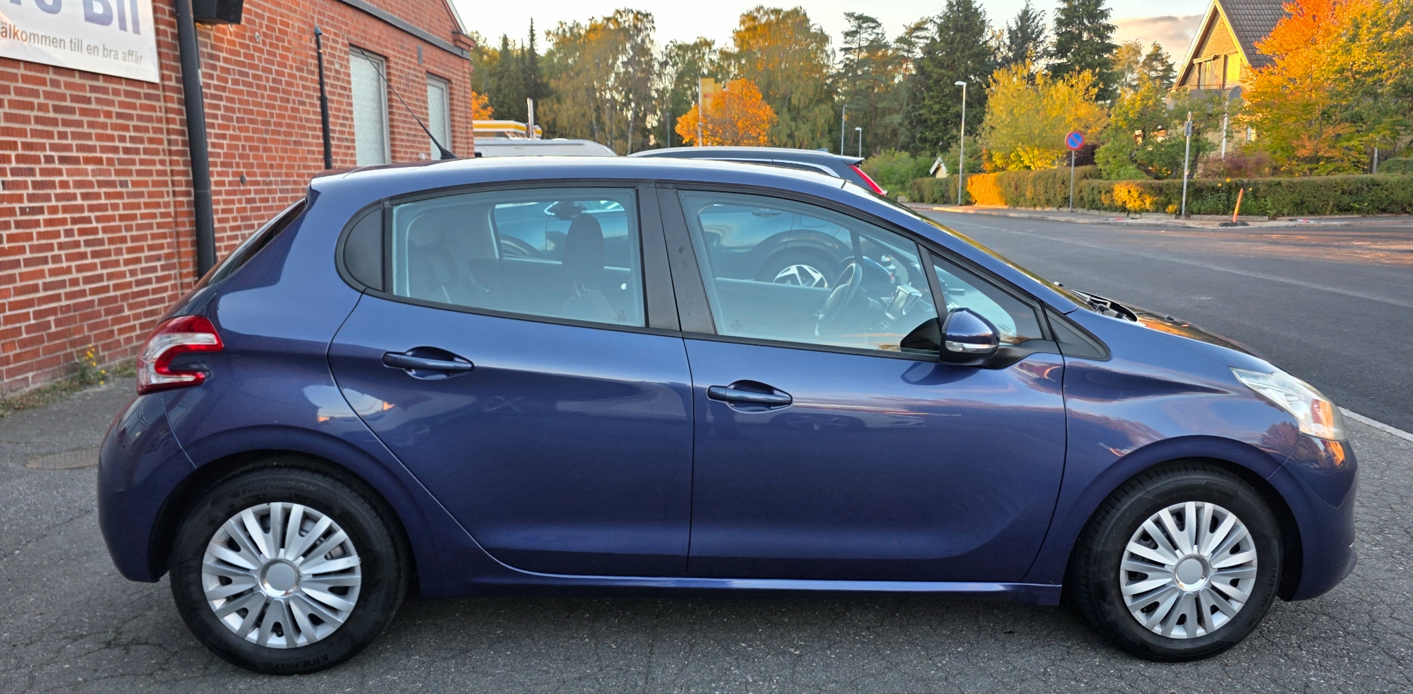 Peugeot 208 5-dörrar 1.4 VTi 2012, bild 6/10