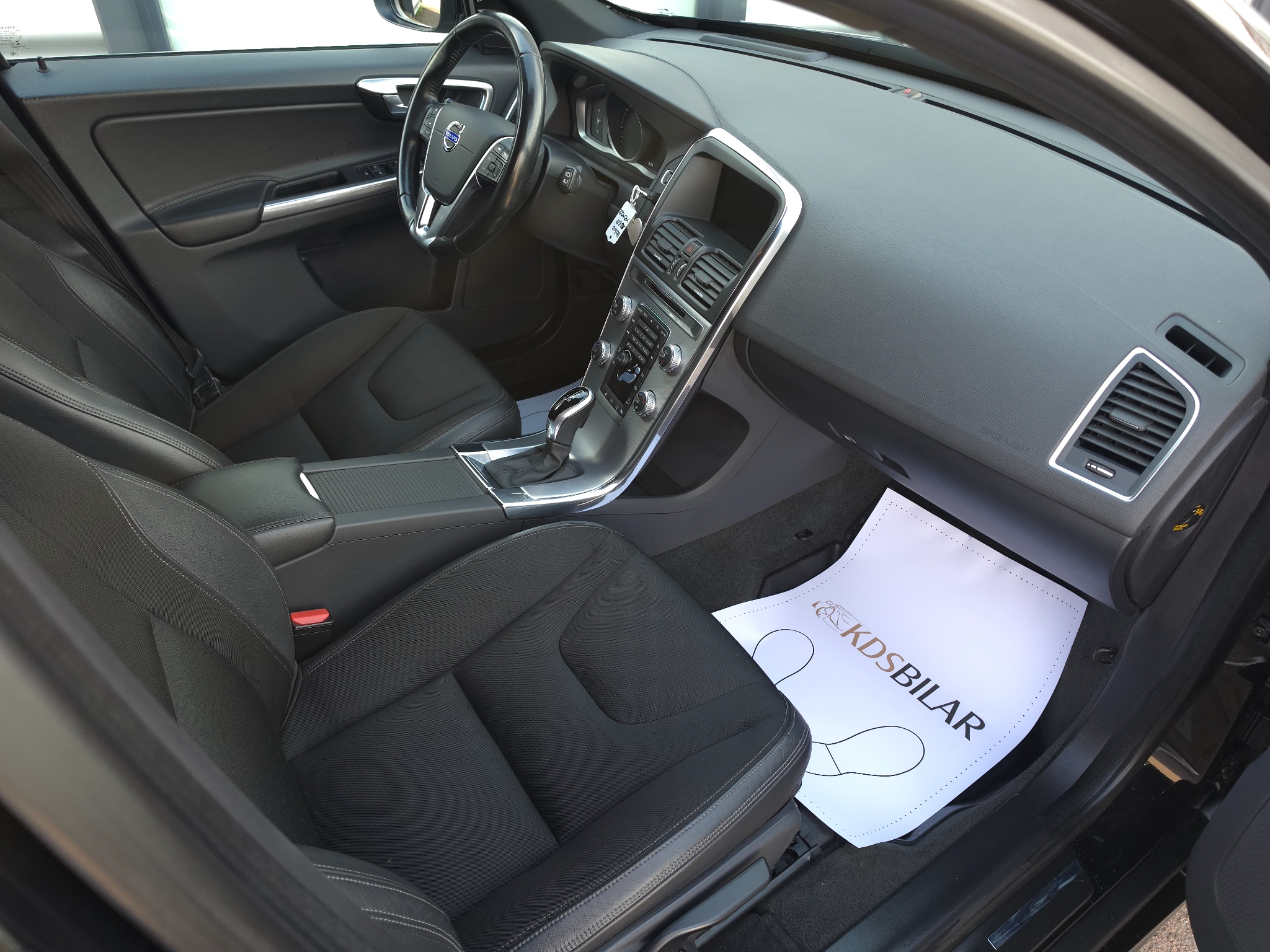 Volvo XC60 2017, bild 7/41