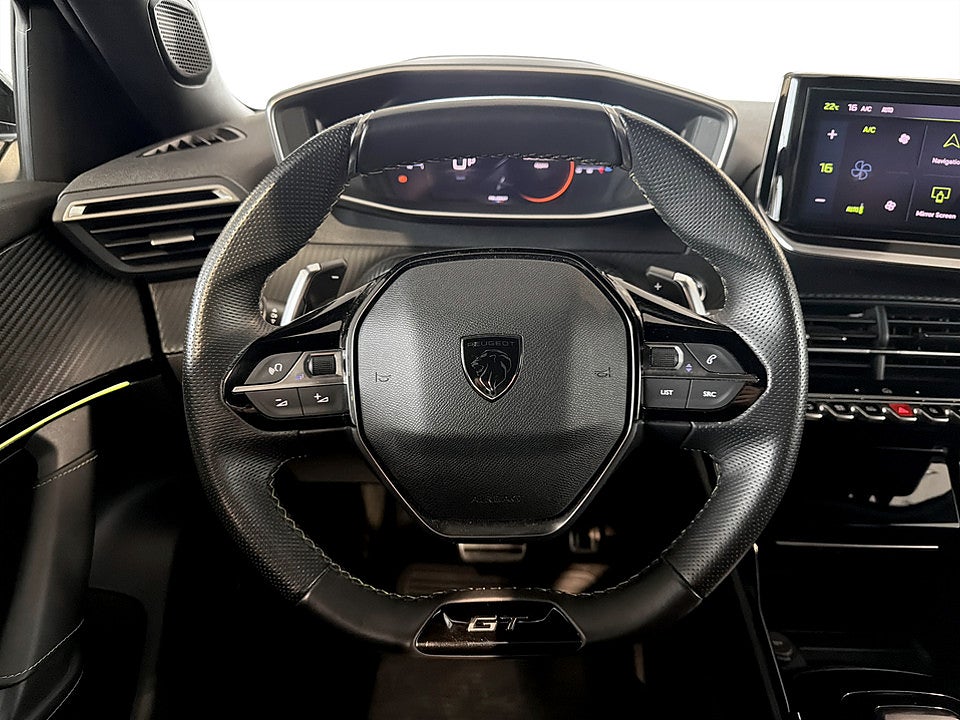 Bild på Peugeot 2008 GT 1.2 PT 130hk Aut B-KAMERA ELSTOL NAVI