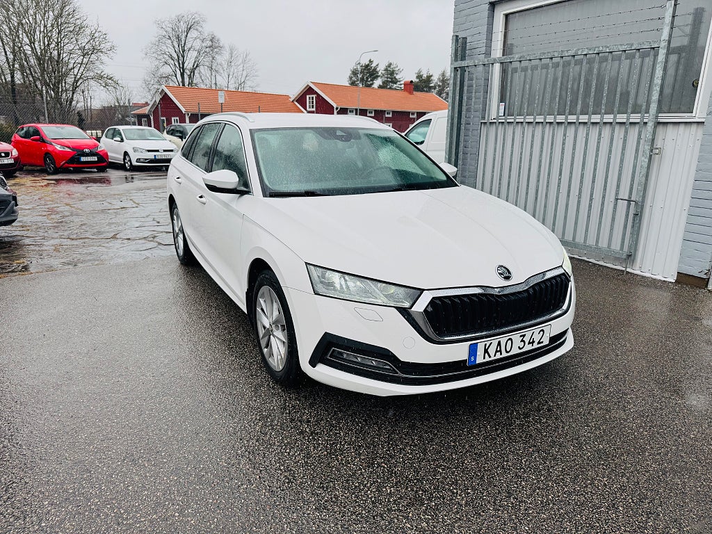 Skoda Octavia Combi 1.5 TSI 130HK G-TEC DSG STYLE / DRAG / VÄRMARE