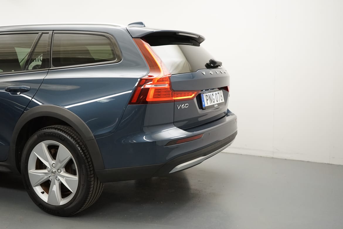 Volvo V60 Cross Country 2023, bild 3/10