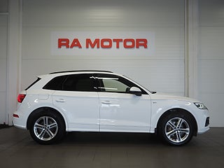SUV Audi Q5 4 av 24
