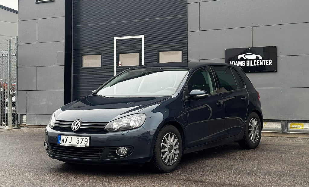 Volkswagen Golf 5-dörrar 1.6 TDI DPF BMT Masters NY KAMREM SATS 