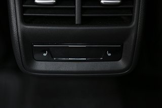 Kombi Volkswagen Passat 27 av 29