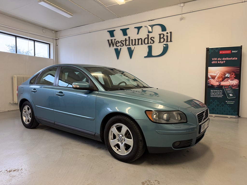 Volvo S40 1.8 Flexi Momentum | M-Värm | P-Sens | SoV-Hjul
