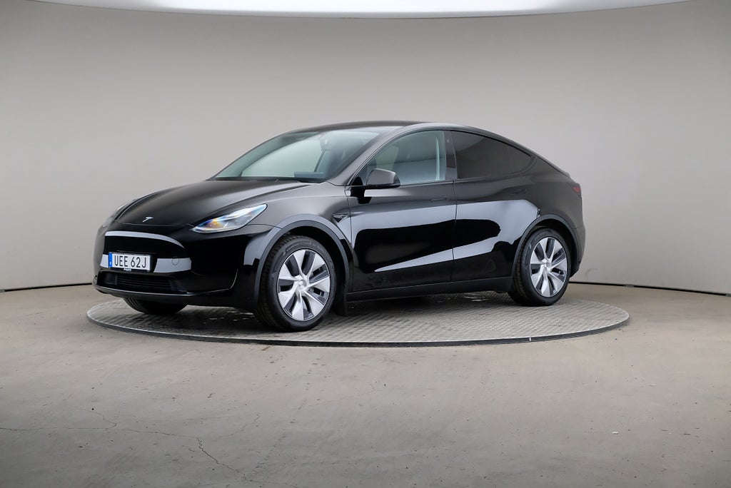 Tesla Model Y Standard Range Drag