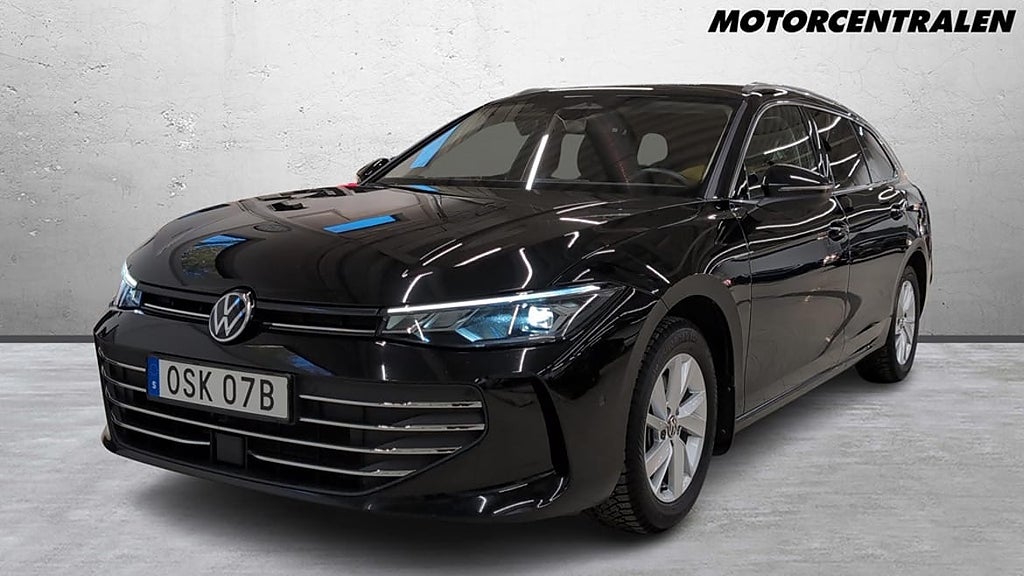 Volkswagen Passat Sportscombi BUSINESS 1.5 eTSI 150hk /Drag/Backkamera/Värm...