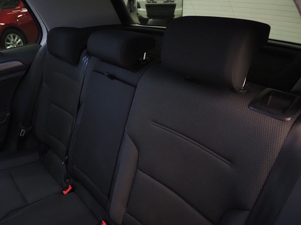 Volkswagen Golf I 5-dörrar 1.0 TSI 115hk Automat Pluspkt Dragkrok P-Sen 2019